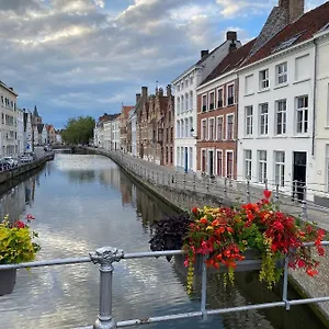 https://anna9-bb.bruges-hotels.info